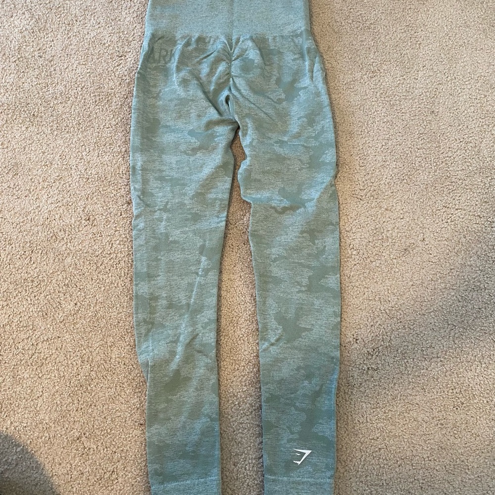 Gymshark XS camo seamless leggings